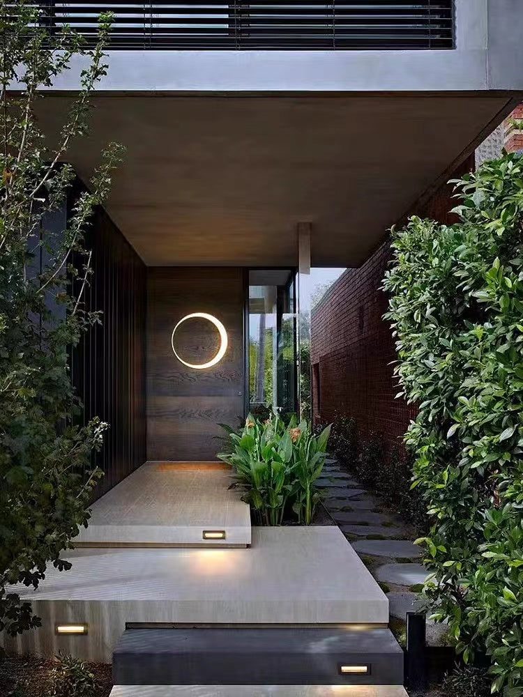 Outdoor Waterproof Solar Moon Decorative Light