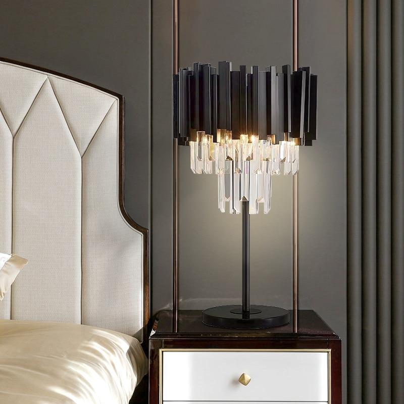 Black-Wyvern-Table-Lamp