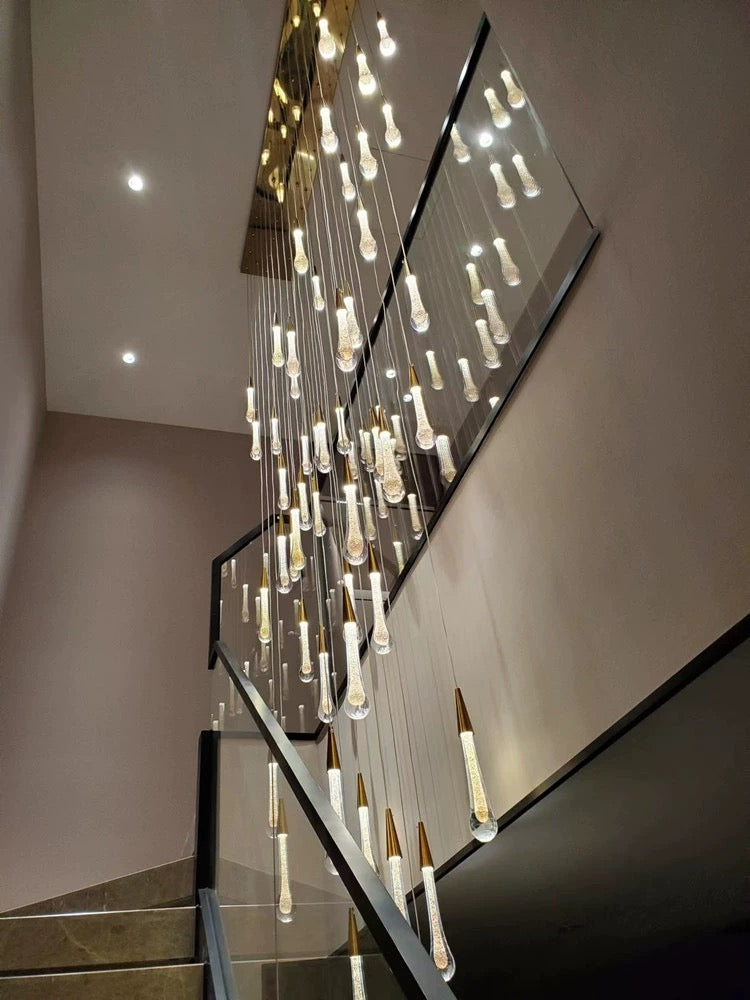 Stylish pendant light for luxurious staircases