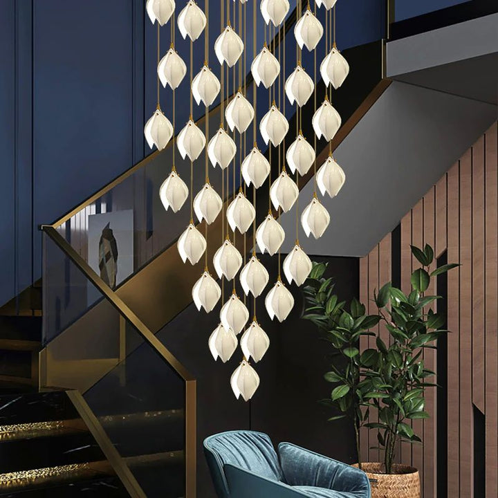  Glamorous staircase lighting solution