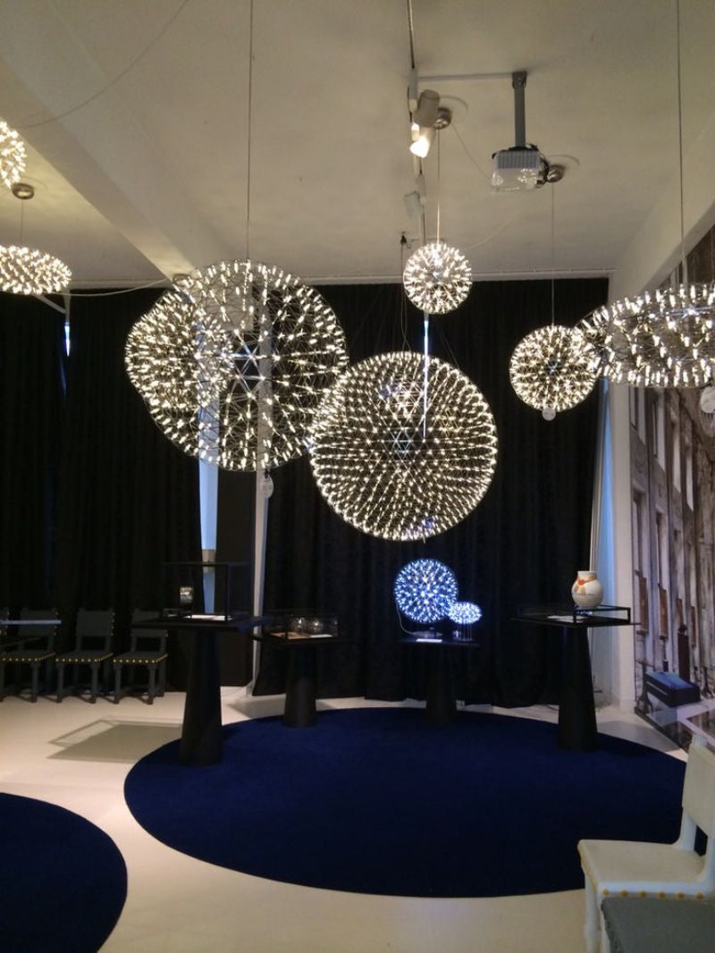 
Chrome-plated LED chandelier with a starburst dandelion design, suitable for restaurants, foyers, and entryways.